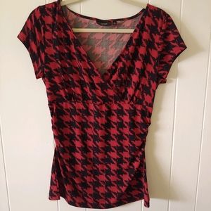 Surplice Stretch knit cap sleeve top